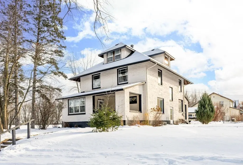 8406 Beverly St, Duluth, MN 55808 - Image #1