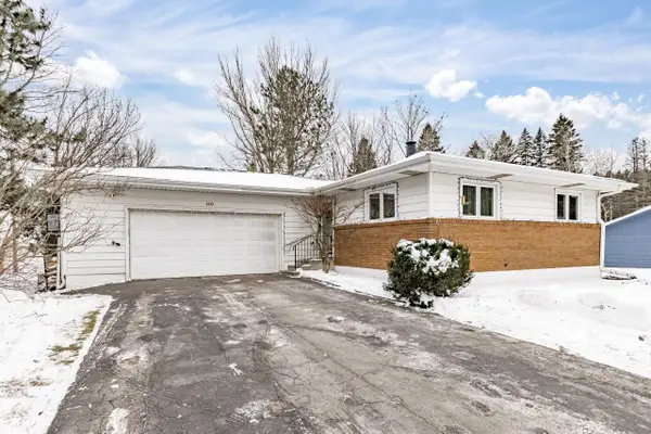 110 Grove St, Proctor, MN 55810