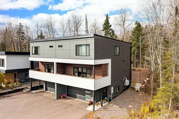 3631 London Rd, Duluth, MN 55804