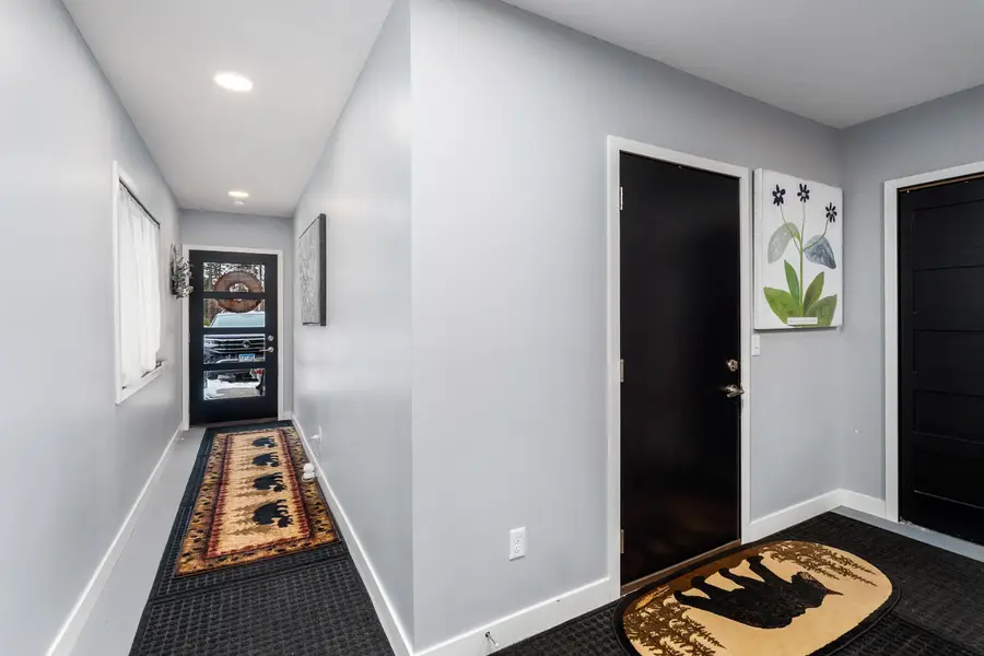 3631 London Rd, Duluth, MN 55804 - Image #2