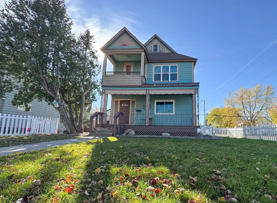 2102 E 6th St, Superior, MN 54880 - Image #2
