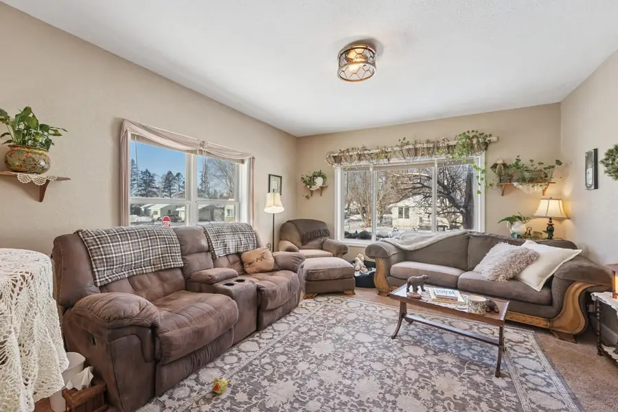 630 2nd St, Proctor, MN 55810 - Image #3