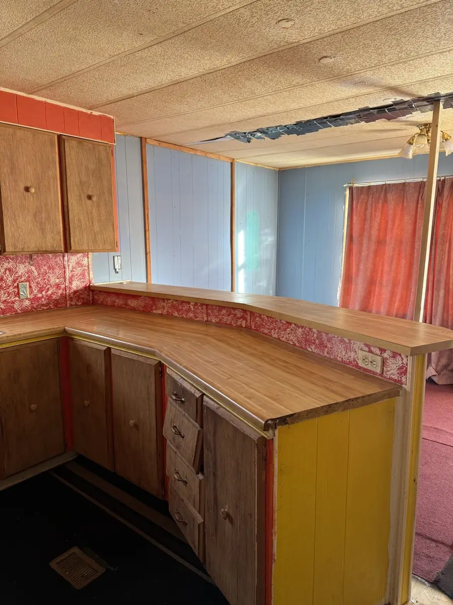 1625 Cary St, Ashland, WI 54806 - Image #2