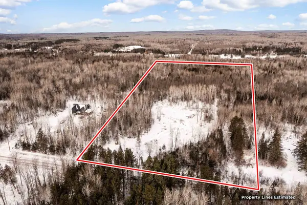 2597 Lauren Rd, Duluth, MN 55804