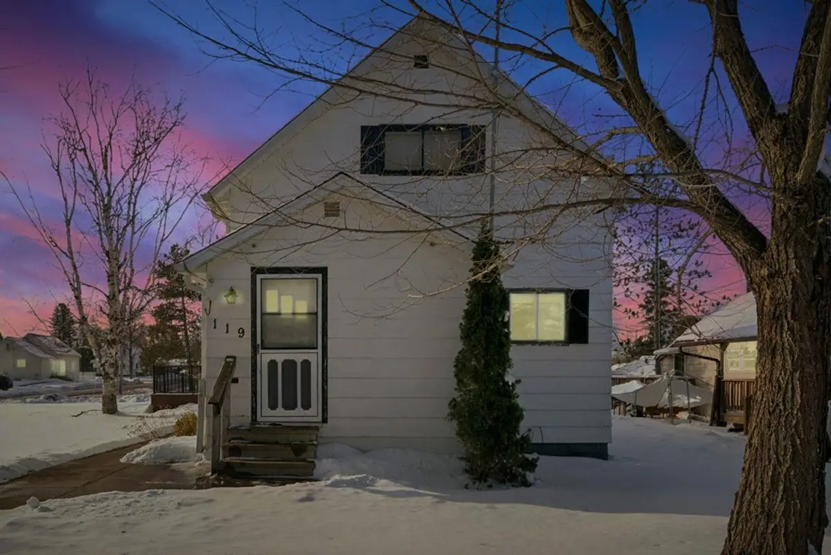 119 16th Ave E, Ashland, WI 54806 - Image #1