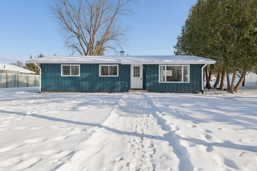 1008 12th Ave W, Ashland, WI 54806 - Image #2