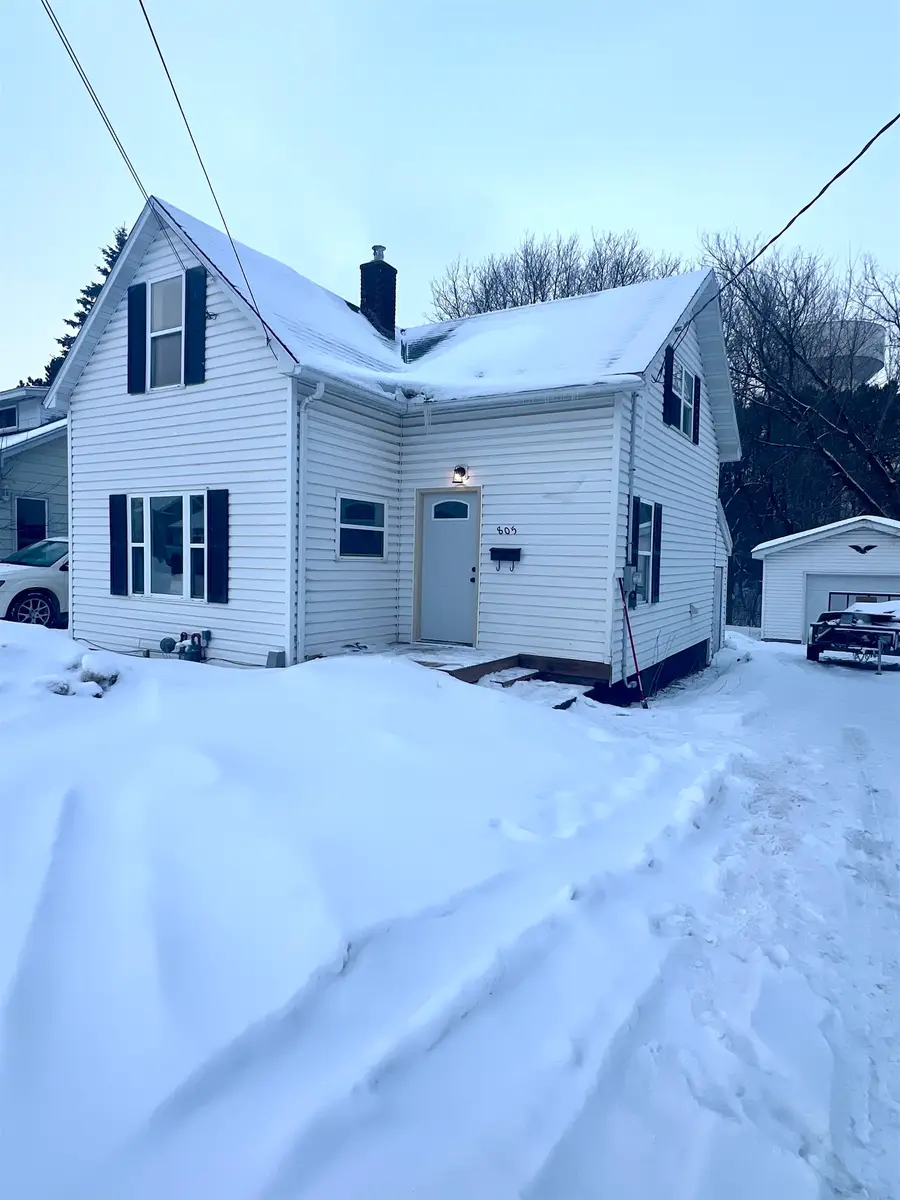 805 Park Ave, Cloquet, MN 55720 - Image #3