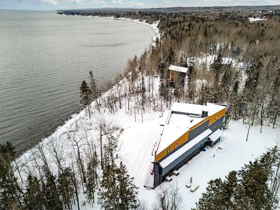 1430 Stoney Point Dr, Duluth, MN 55804 - Image #2