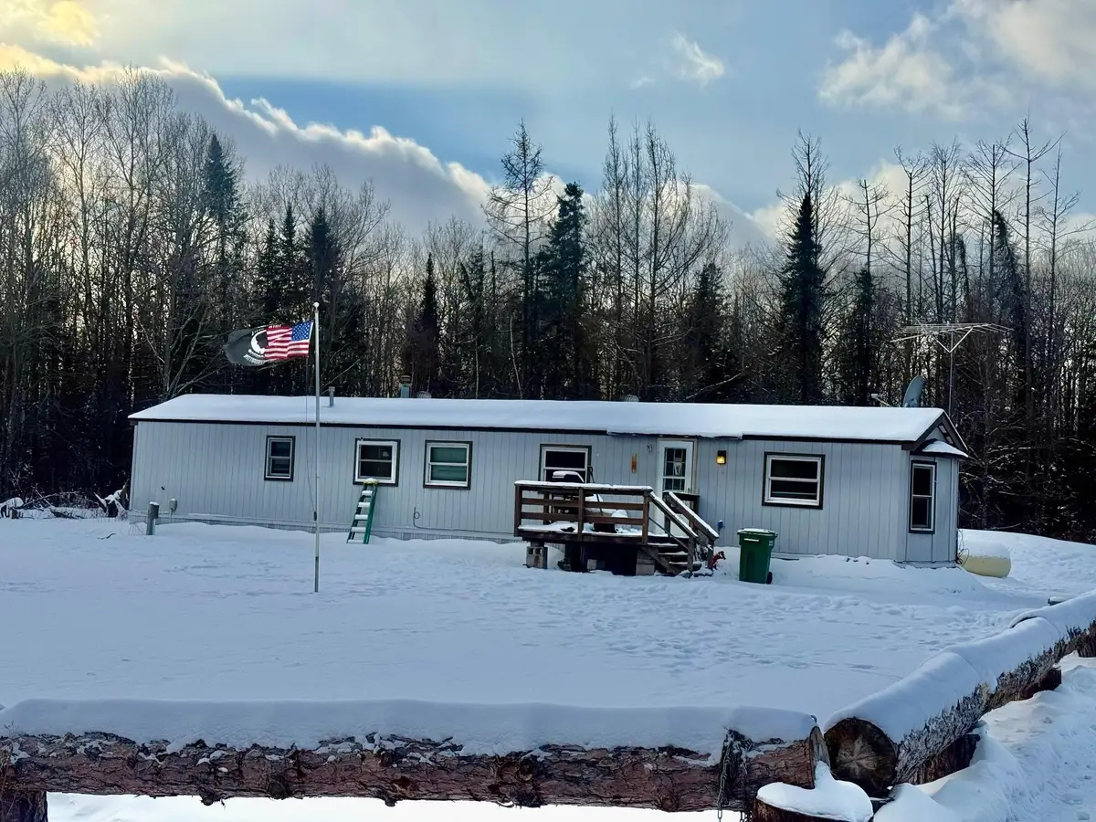 3031 S Leighton Rd, Hibbing, MN 55746 - Image #1