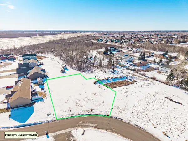 14 Spartan Circle Dr, Superior, WI 54880