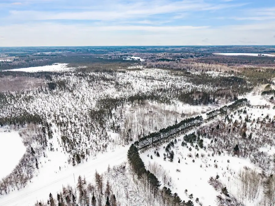 2712 Lund Rd, Cloquet, MN 55720 - #2