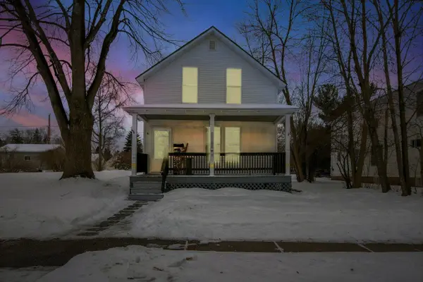 915 11th Ave W, Ashland, WI 54806