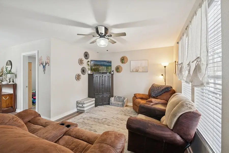 915 11th Ave W, Ashland, WI 54806 - Image #3