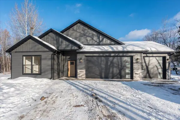 404 Barbara Cr, Cloquet, MN 55720