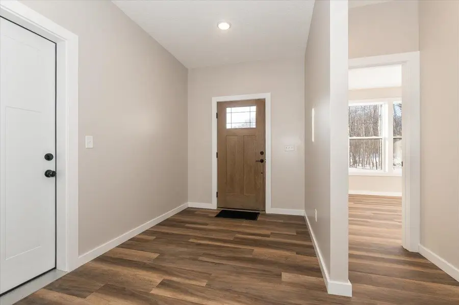 404 Barbara Cr, Cloquet, MN 55720 - #3