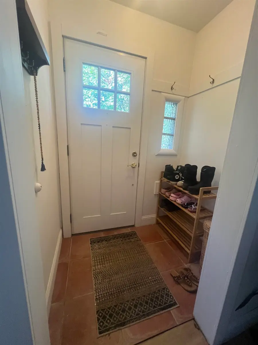 204 W Faribault St, Duluth, MN 55803 - Image #3