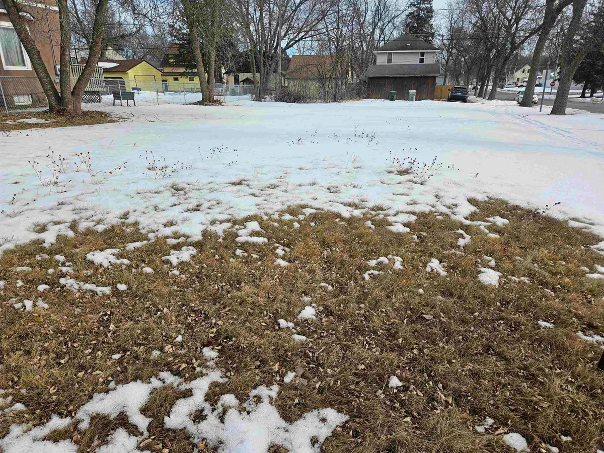 2724 2nd Ave E, Hibbing, MN 55746 - #1