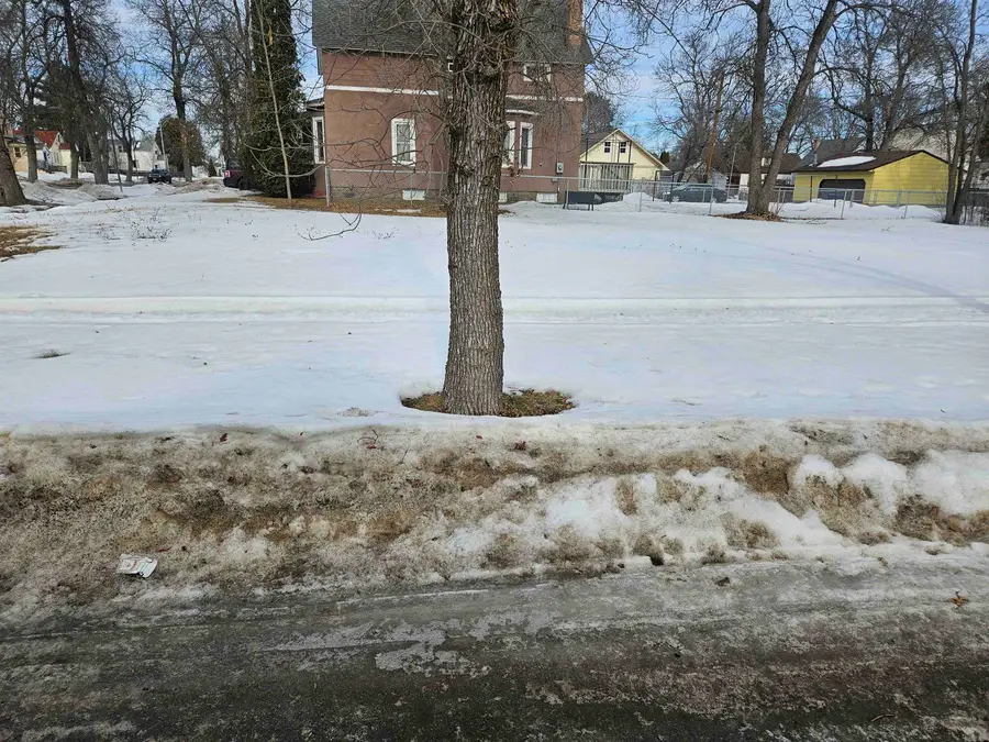 2724 2nd Ave E, Hibbing, MN 55746 - #3