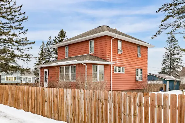 2402 Banks Ave, Superior, WI 54880