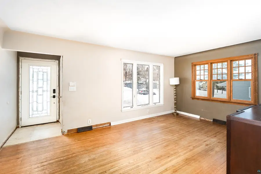 5004 Wyoming St, Duluth, MN 55804 - #3