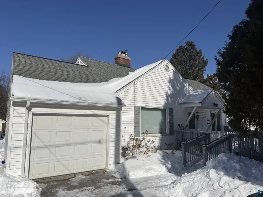 2231 Selmser Ave, Cloquet, MN 55720 - #2