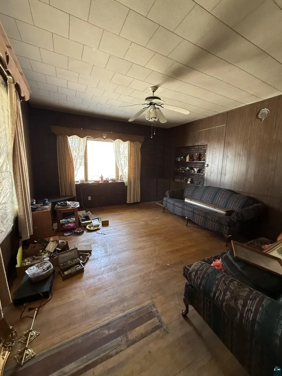 506 Willis Ave, Ashland, WI 54806 - #2