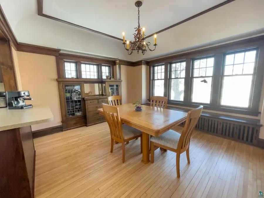 629 N 19th Ave E, Duluth, MN 55812 - #2