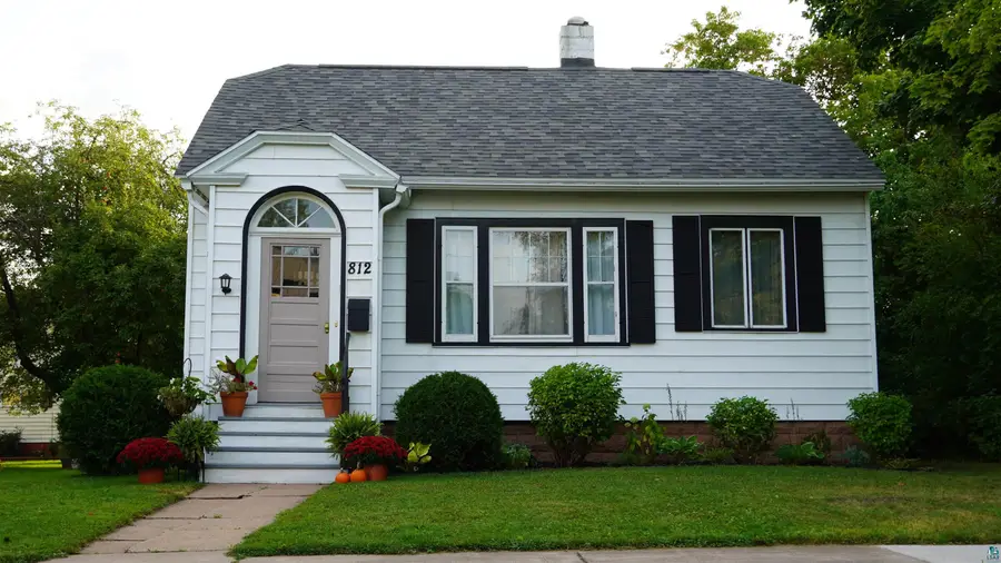 812 4th Ave W, Ashland, WI 54806 - #2