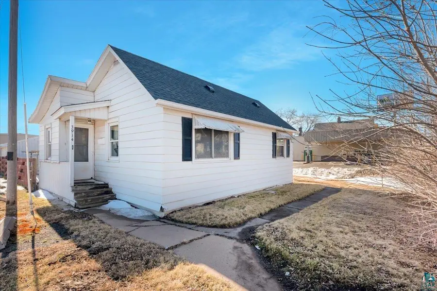 3914 Grand Ave, Duluth, MN 55807 - #2