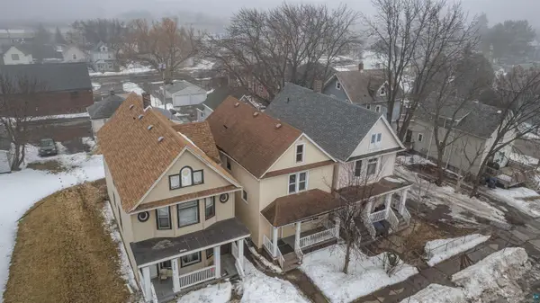 2424 W 2nd St, Duluth, MN 55806