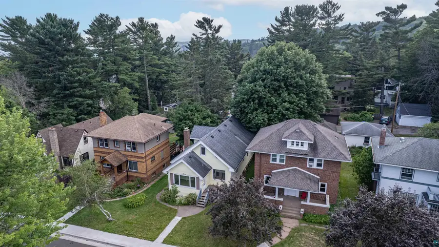 915 Grandview Ave, Duluth, MN 55812 - #3