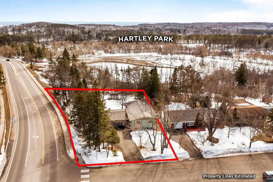 2 Northfield St, Duluth, MN 55803 - #2