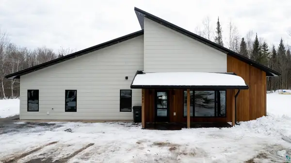 2980 Roberg Rd, Duluth, MN 55804