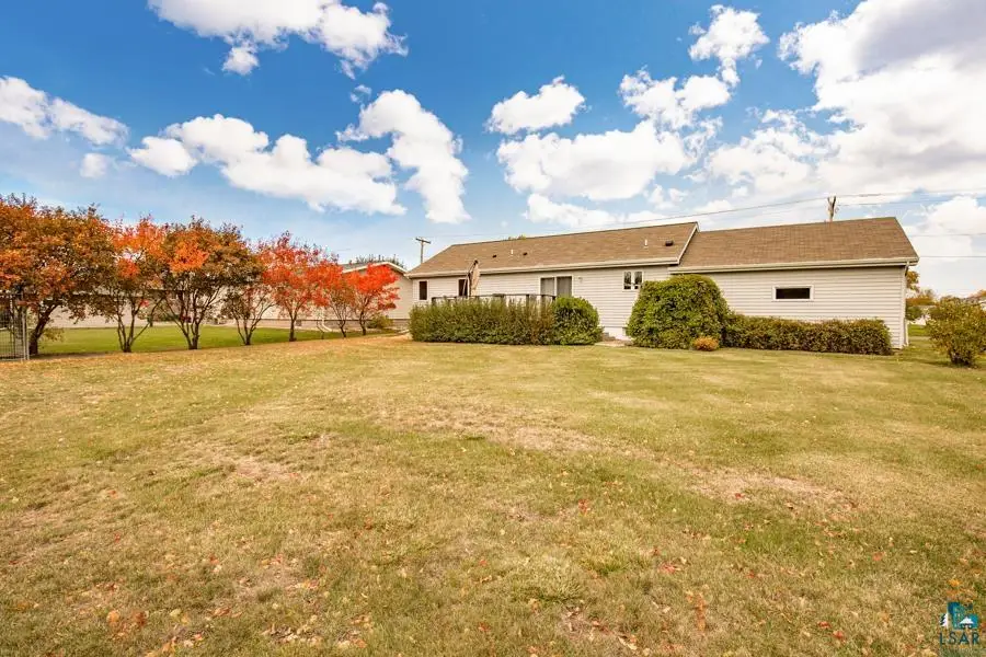 2020 E 11th St, Superior, WI 54880 - #3