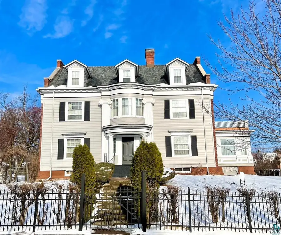 124 N 24th Ave E, Duluth, MN 55812 - #2