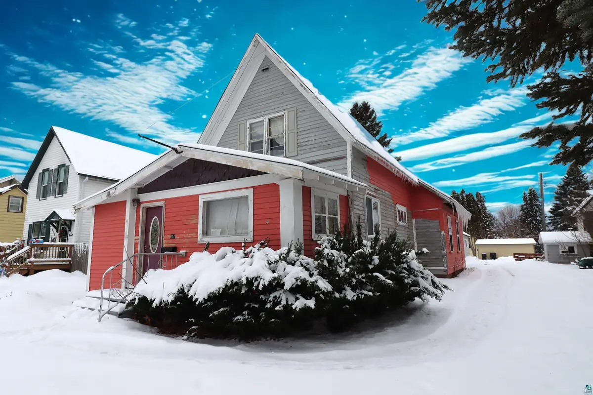 611 Beaser Ave, Ashland, WI 54806 - #1