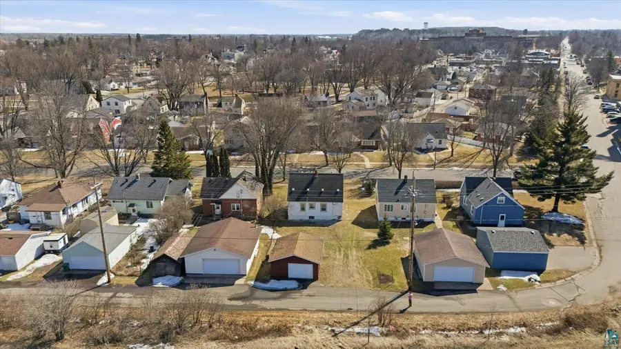 709 Michigan St, Hibbing, MN 55746-3314 - #3