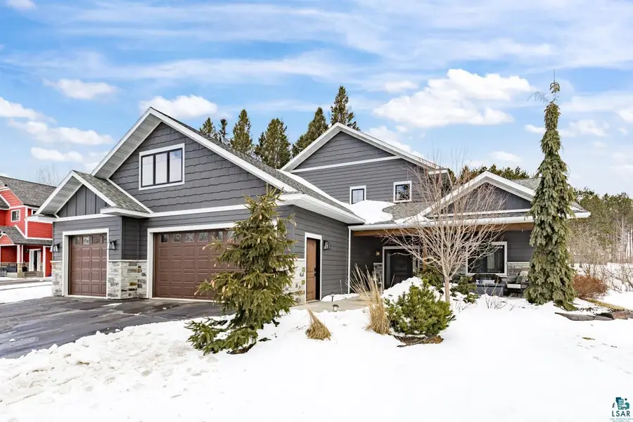 5011 White Pine St, Hermantown, MN 55811 - #2