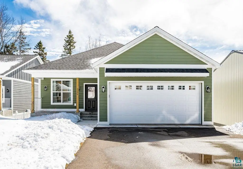 2236 Hoover St, Duluth, MN 55811 - #1