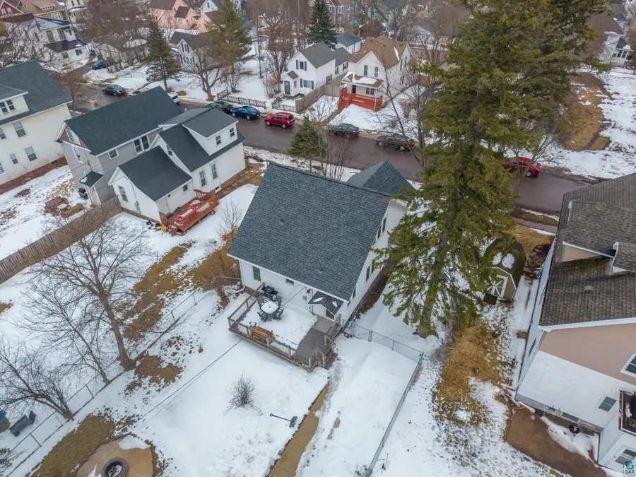 605 E 10th St, Duluth, MN 55805 - #3