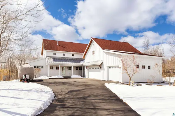 1938 Middle Ln, Duluth, MN 55811