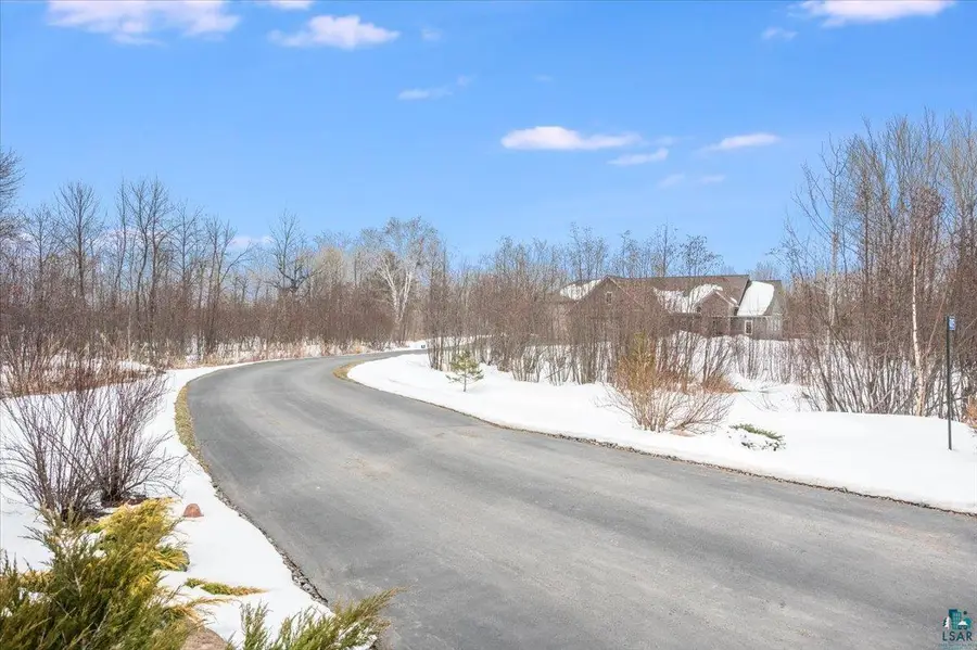 5005 Knotty Wood Ct, Hermantown, MN 55811 - #2