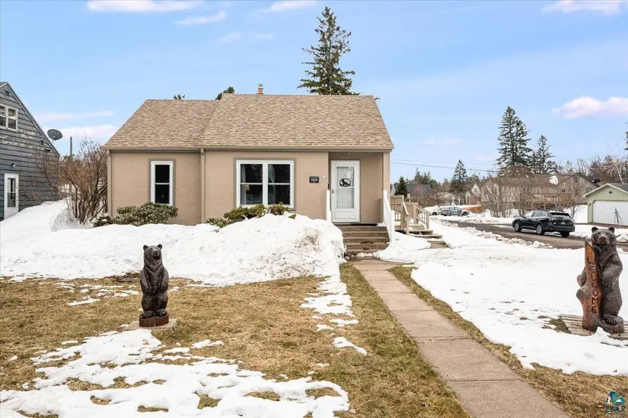 2248 Ensign St, Duluth, MN 55811 - #2