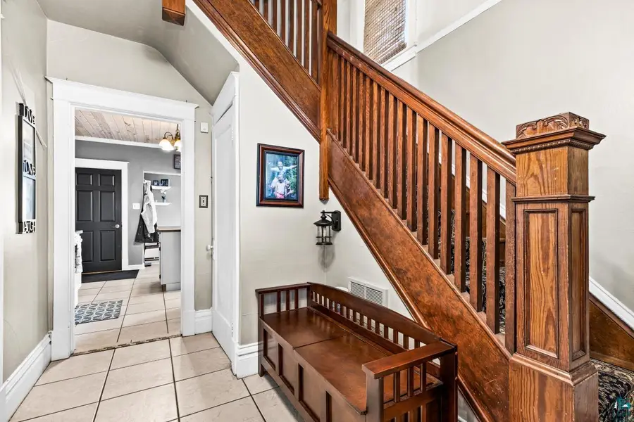 427 12th Ave, Two Harbors, MN 55616 - #3