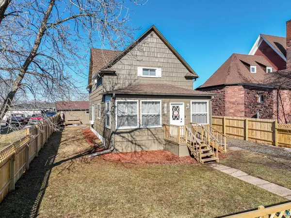 1821 E 4th St, Superior, WI 54880