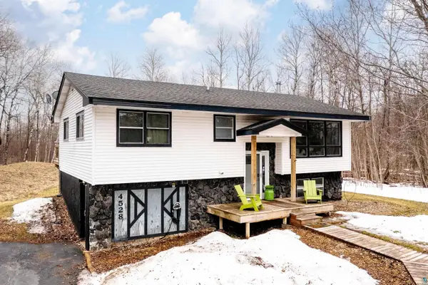 4528 Solway Rd, Hermantown, MN 55811