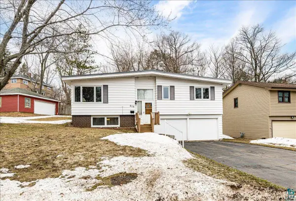 619 Leicester Ave, Duluth, MN 55803