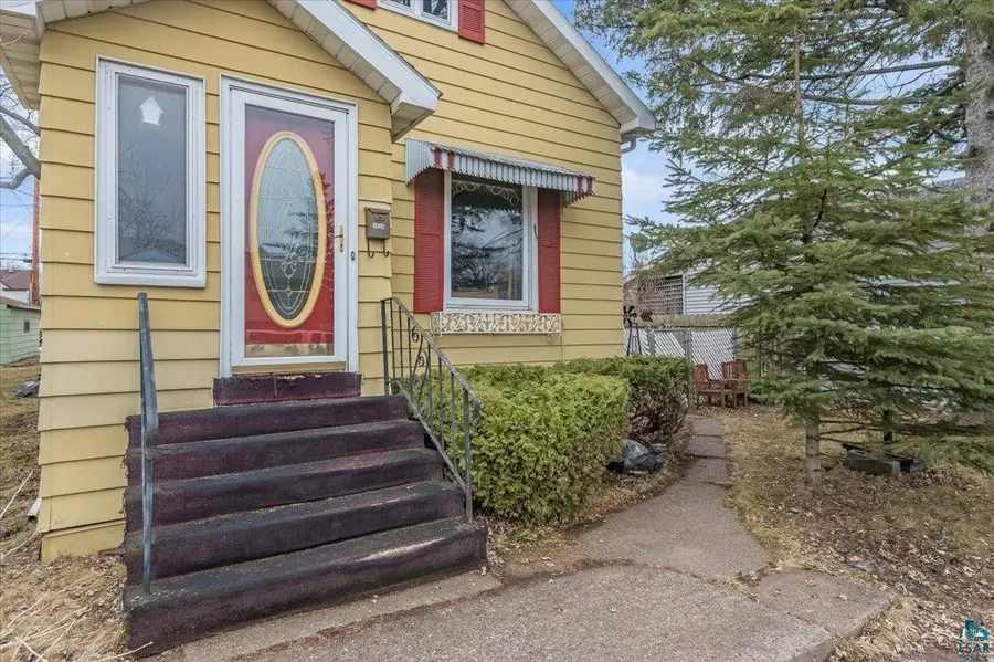 1824 Ohio Ave, Superior, WI 54880 - #2