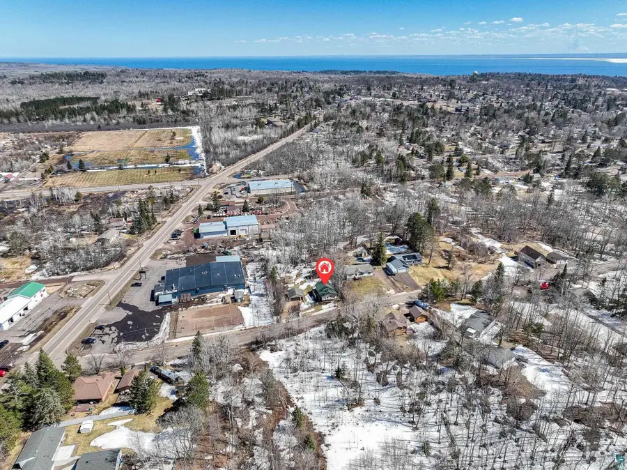 4742 Chicago Ave, Duluth, MN 55803 - #3