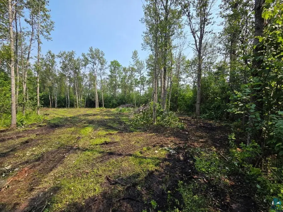 4xxx E Valley Brook Rd, Superior, WI 54880 - #3